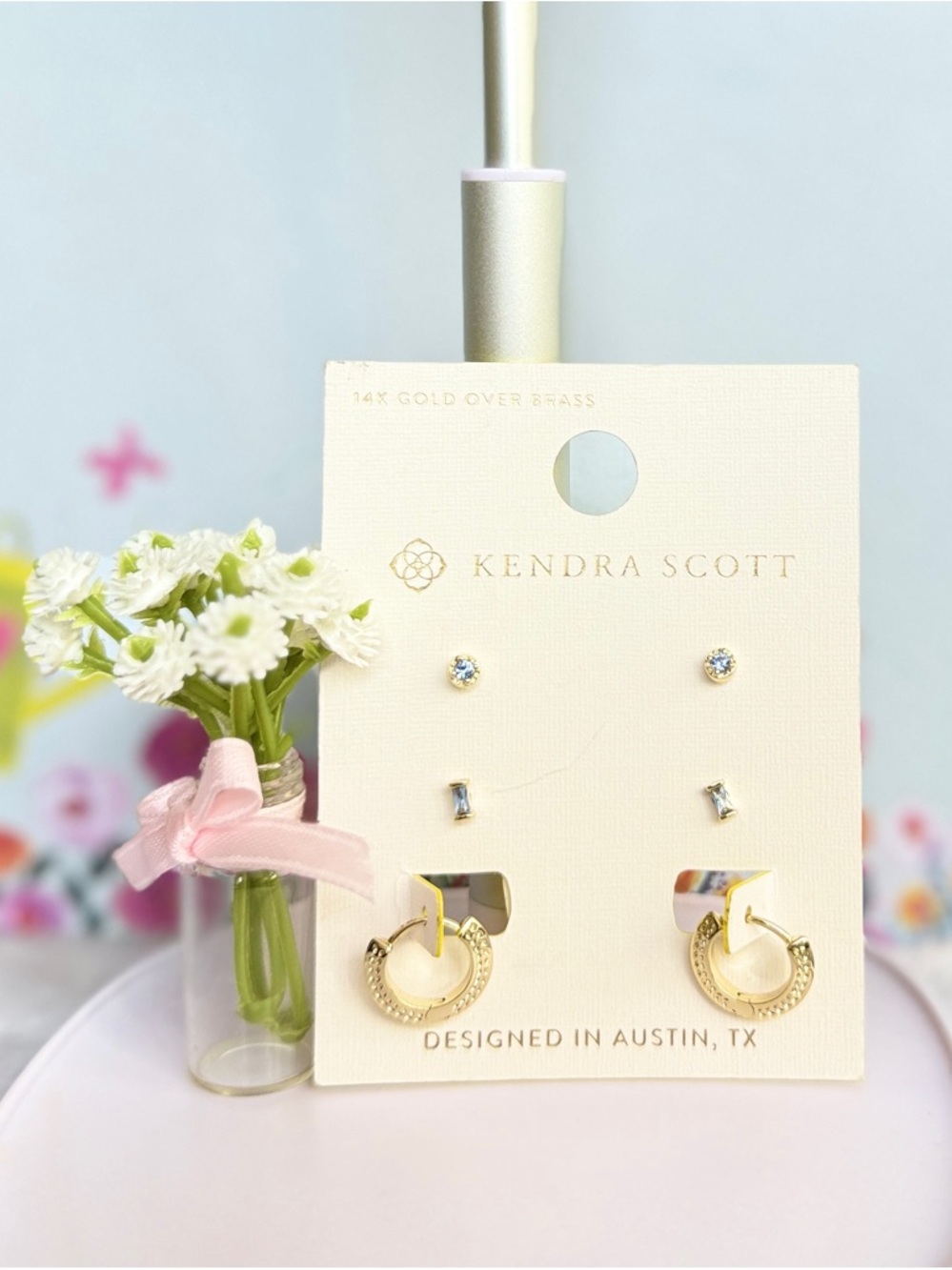 Kendra Scott Mandy Stud Earring
Set 3pc Gold/Blue